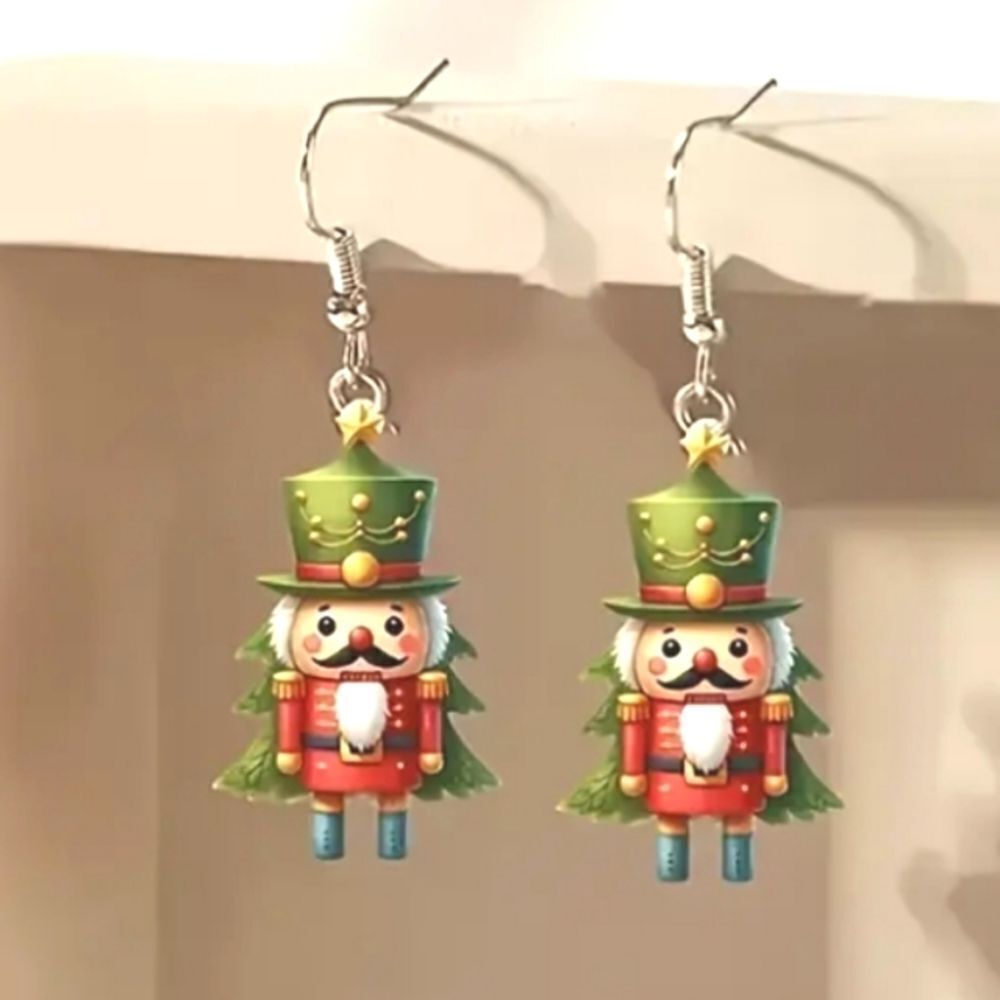 Super cute festive holiday earrings